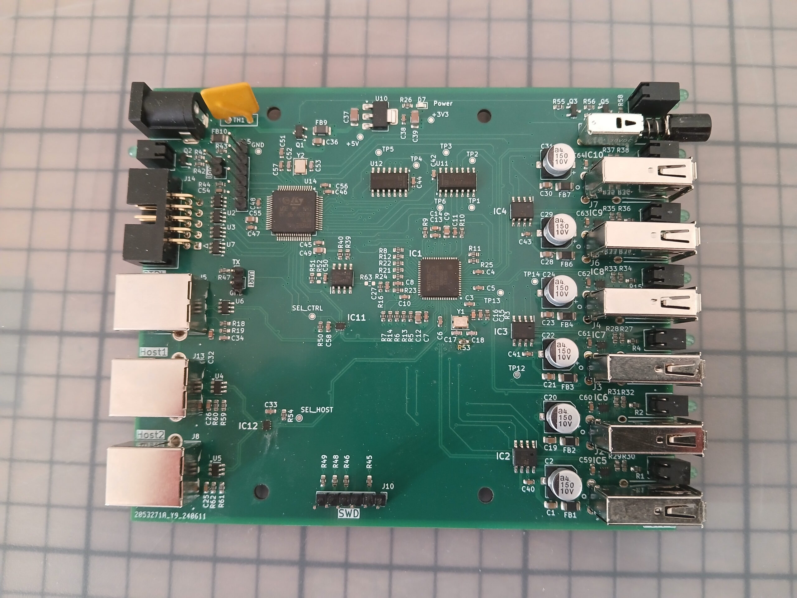 Read more about the article RC-USB6B – A Programmable 6-Port USB-HUB – Part 1